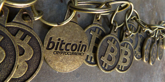 Bitcoin będzie walutą Internetu Bitcoin lepszy od S&P. Uchwalono ustawę, Bitcoina jako pieniądz! Bitcoin, czy go regulować Facebook i Blockchain
