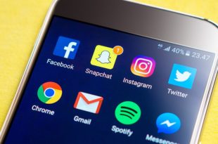 Snapchat wraca na szczyty! Zmiany warunków korzystania na YouTube. Facebook i nasze dane. FBI zwiększa monitorowanie social mediów...