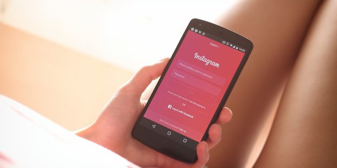 Instagram pracuje nad komunikatorem Threads, częstotliwość reklam w Stories. LinkedIn wprowadził relację live. Reklamy na Facebooku
