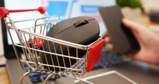 Zakupy w sieci coraz bardziej niebezpieczne. Polscy konsumenci w Internecie najwięcej wydają na obuwie. Optymalizacja konwersji